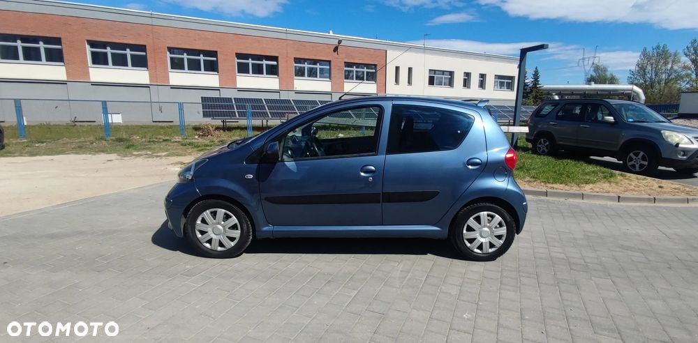 Toyota Aygo 1.0 VVT-i Sol EU5 - 4