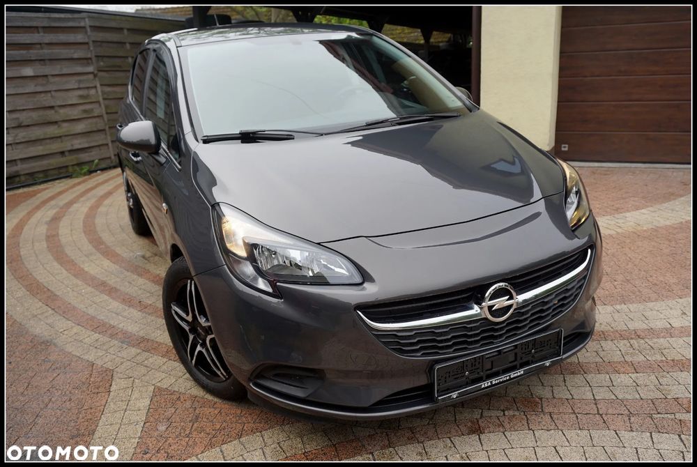 Opel Corsa 1.4 16V Cosmo - 2