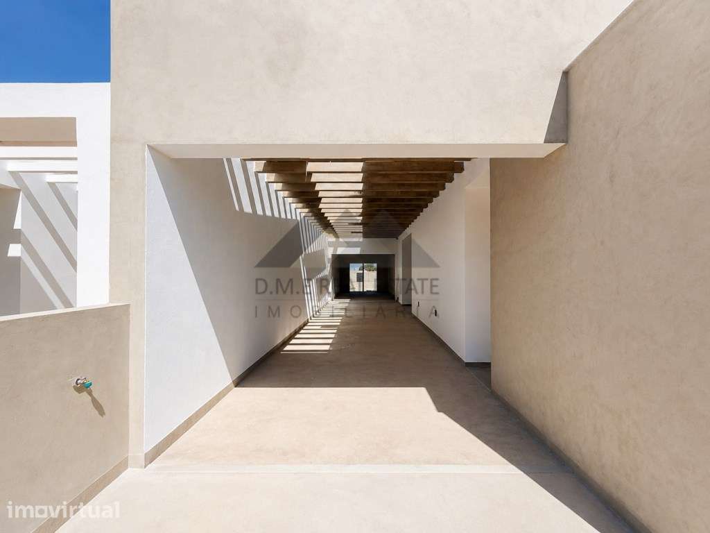 Moradia T2 + 2 com Piscina Privativa no Turquesa Residence, Castro ... - Grande imagem: 5/16