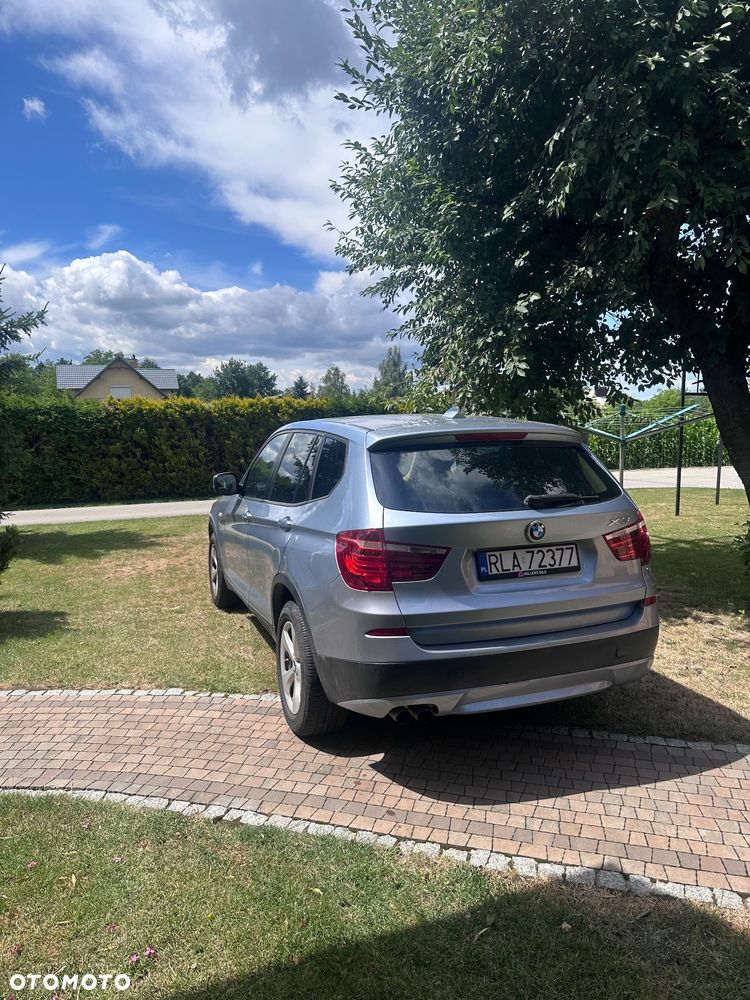 BMW X3 28i xDrive - 3