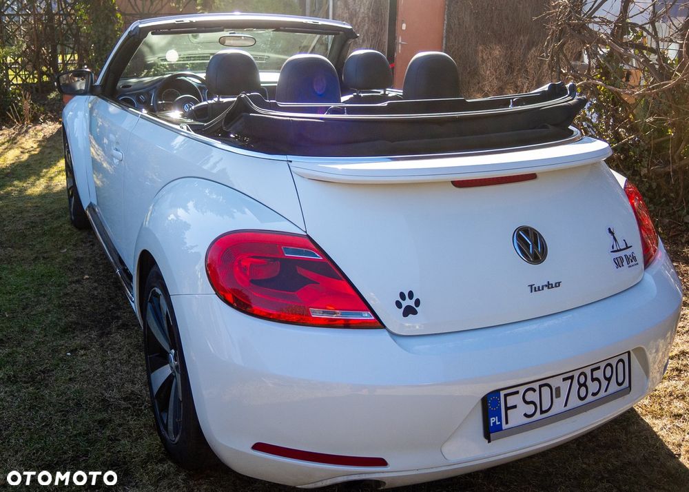 Volkswagen Beetle ver-2-0-tsi-dsg-exclusive-sport - 3