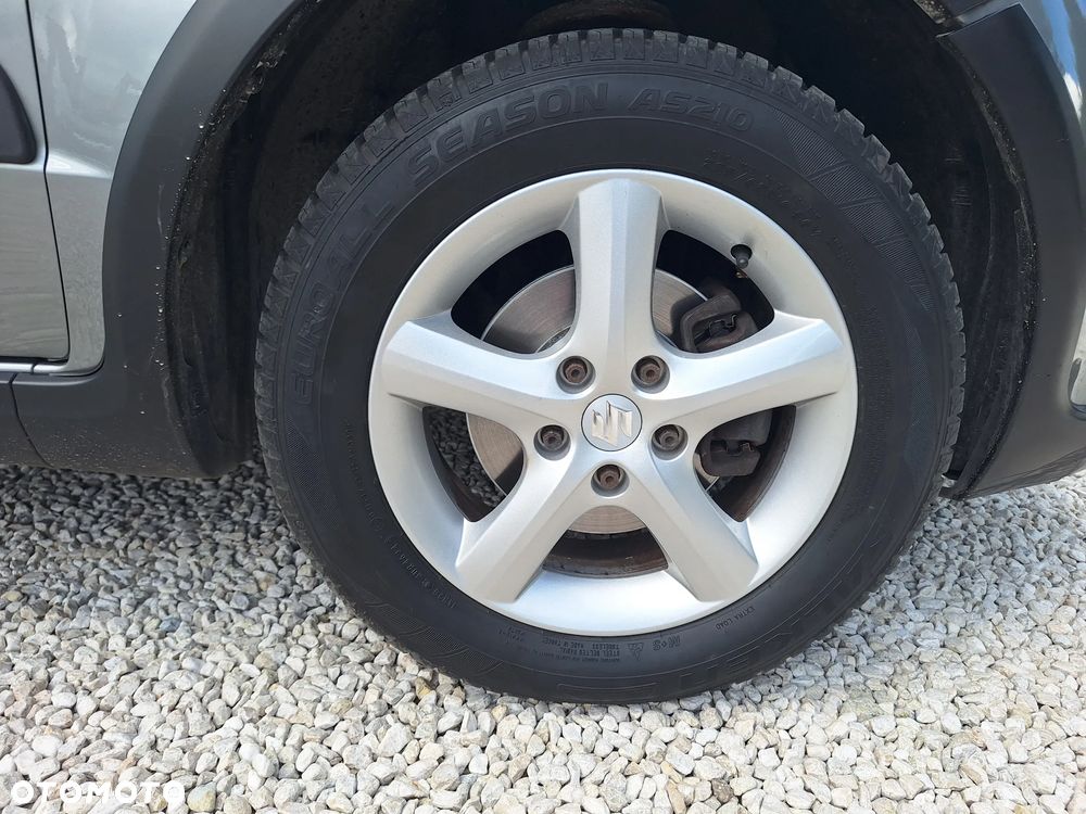 Suzuki SX4 1.6 VVT 4x4 Comfort - 28