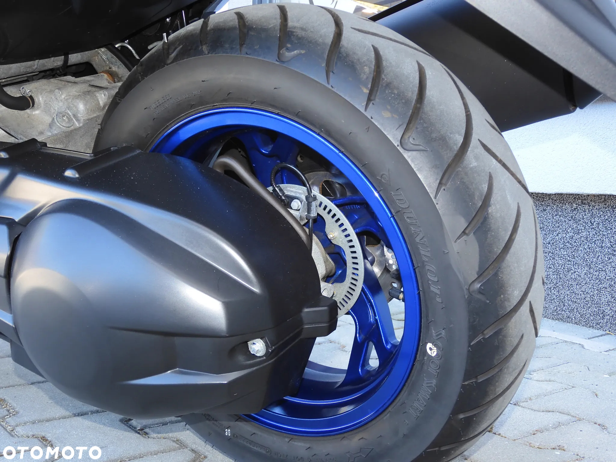 Suzuki Burgman - 24