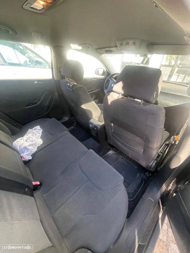 VW Passat Variant 2.0 TDi Confortline - 10