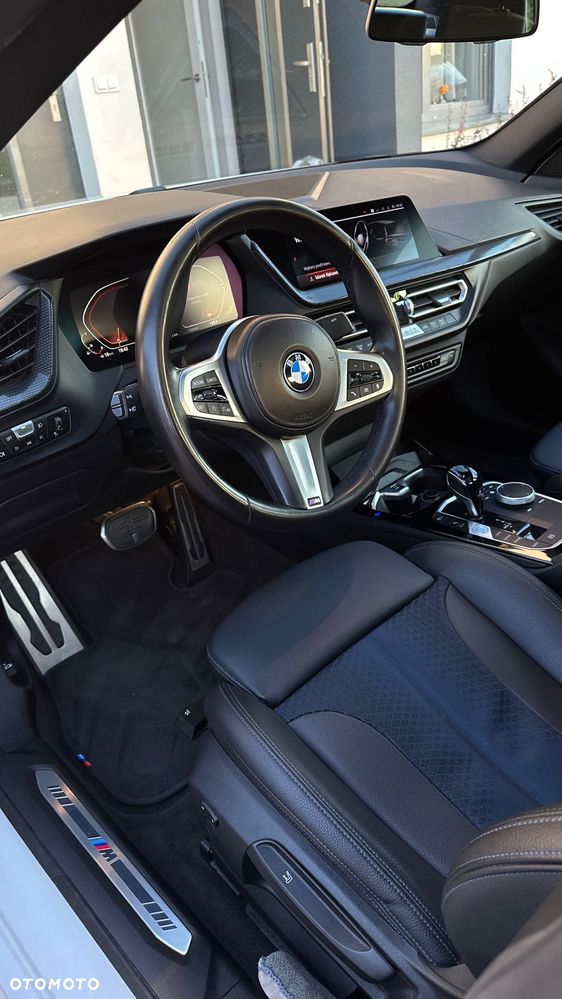 BMW Seria 2 218i GT M Sport - 11