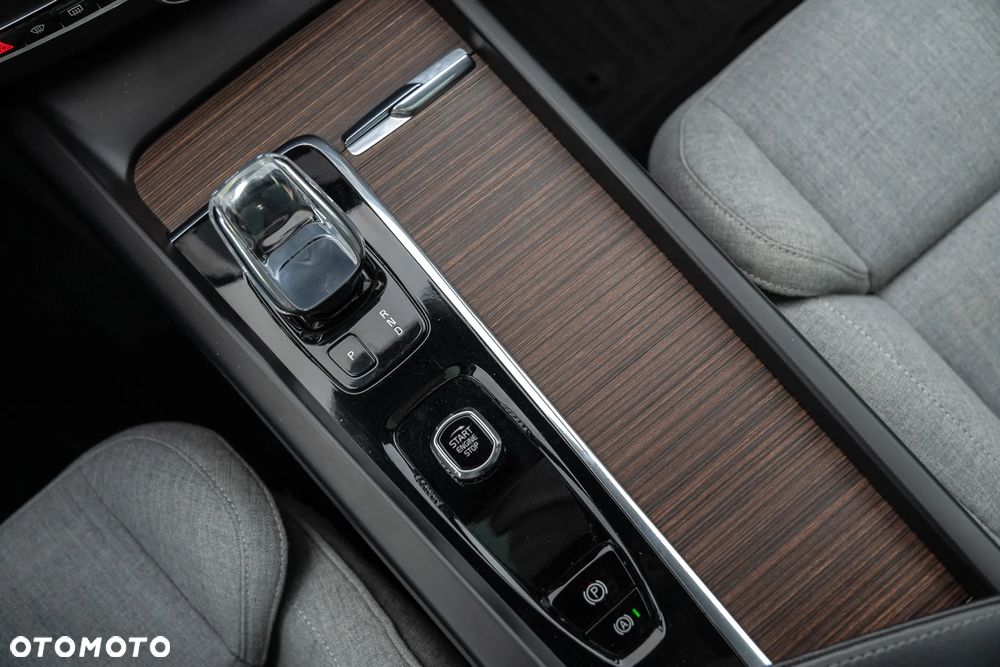 Volvo XC 60 D4 SCR AWD Inscription - 33