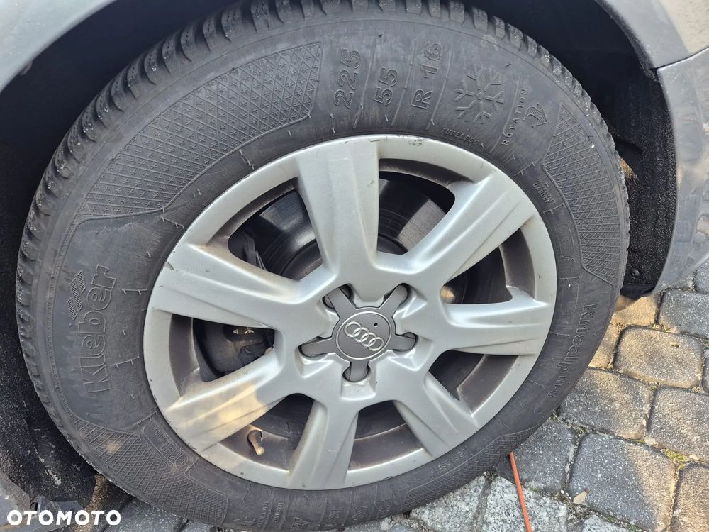 Audi A4 Avant 2.0 TDI e DPF S line Sportpaket - 12