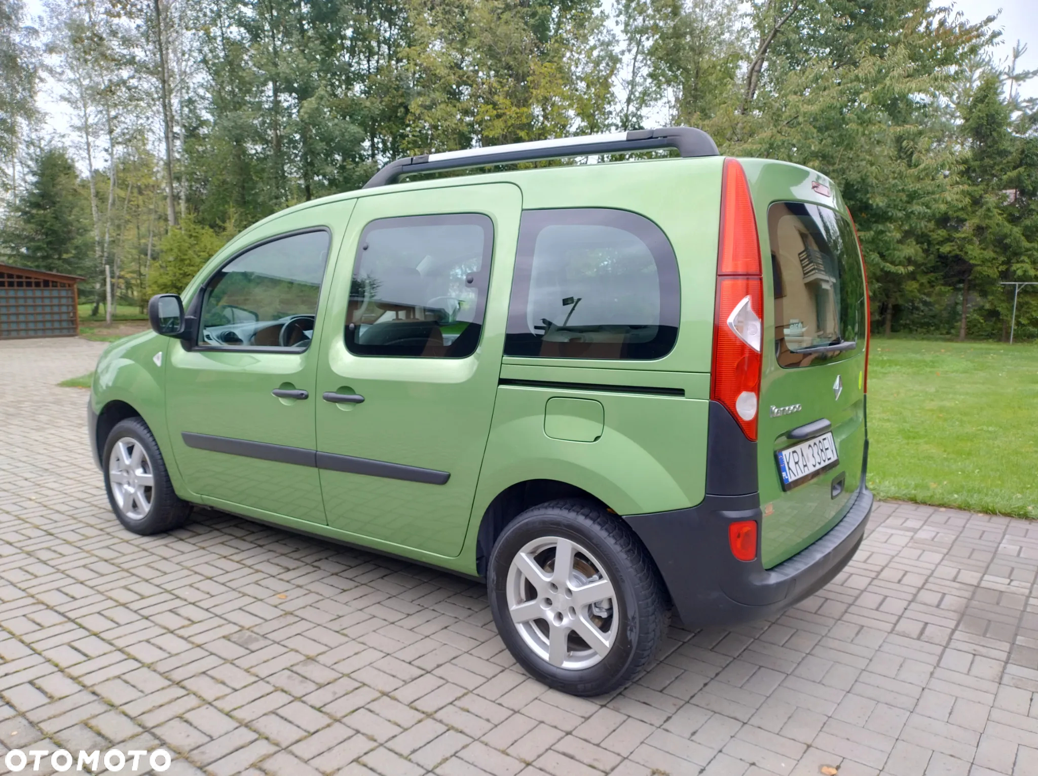 Renault Kangoo 1.6 16V 105 Authentique - 10