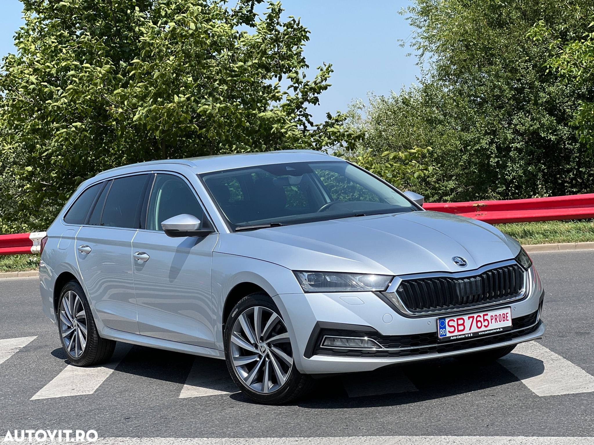 Skoda Octavia Combi 1.4 TSI iV DSG First Edition - 2
