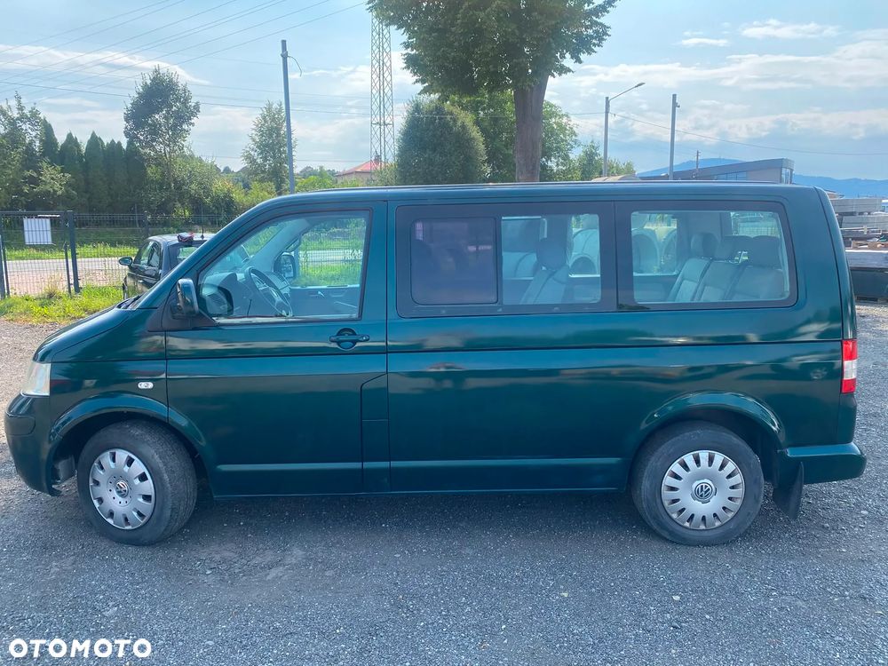 Volkswagen Multivan - 2