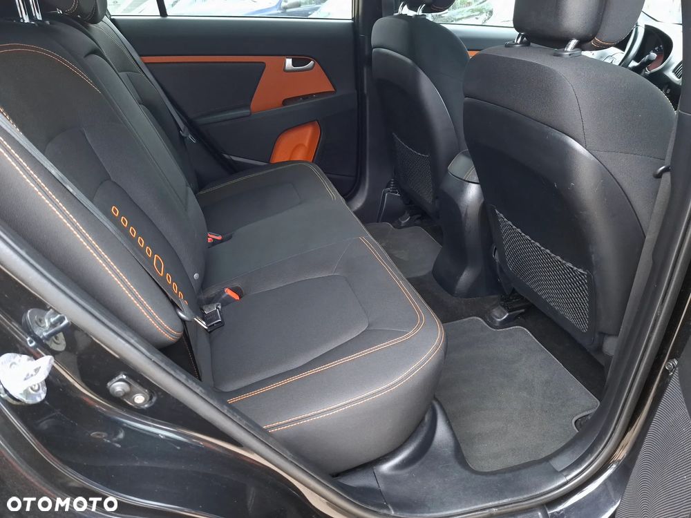 Kia Sportage 2.0 CRDI 184 4WD Fifa World Cup Edition - 26