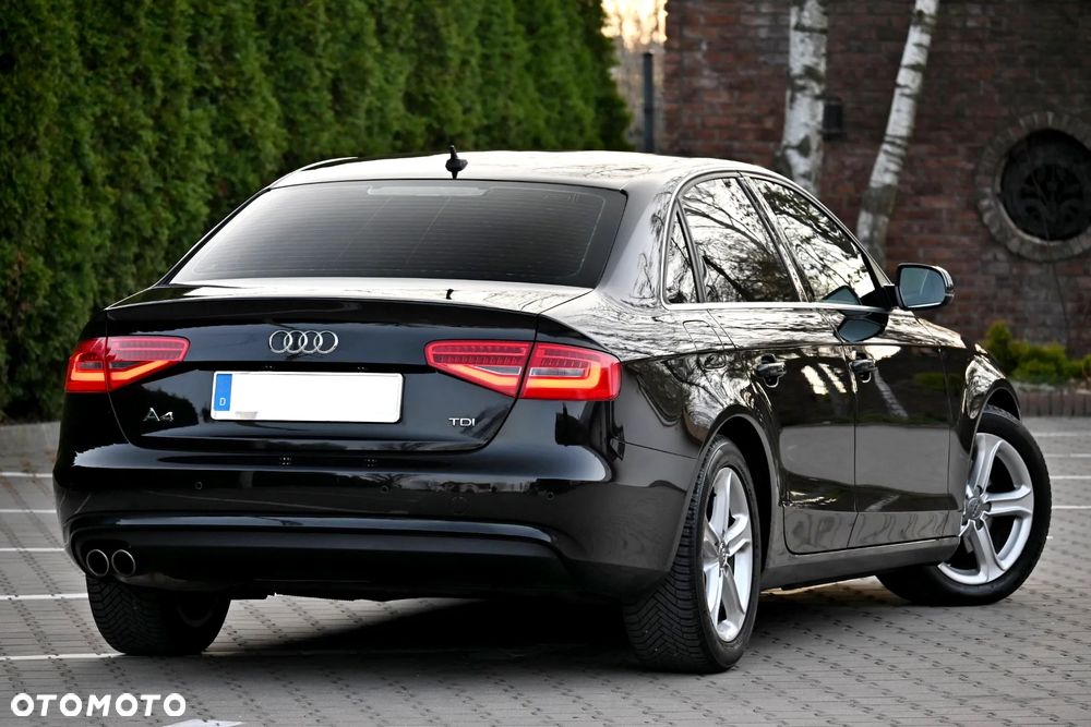 Audi A4 Limousine 2.0 TDI Sport - 17