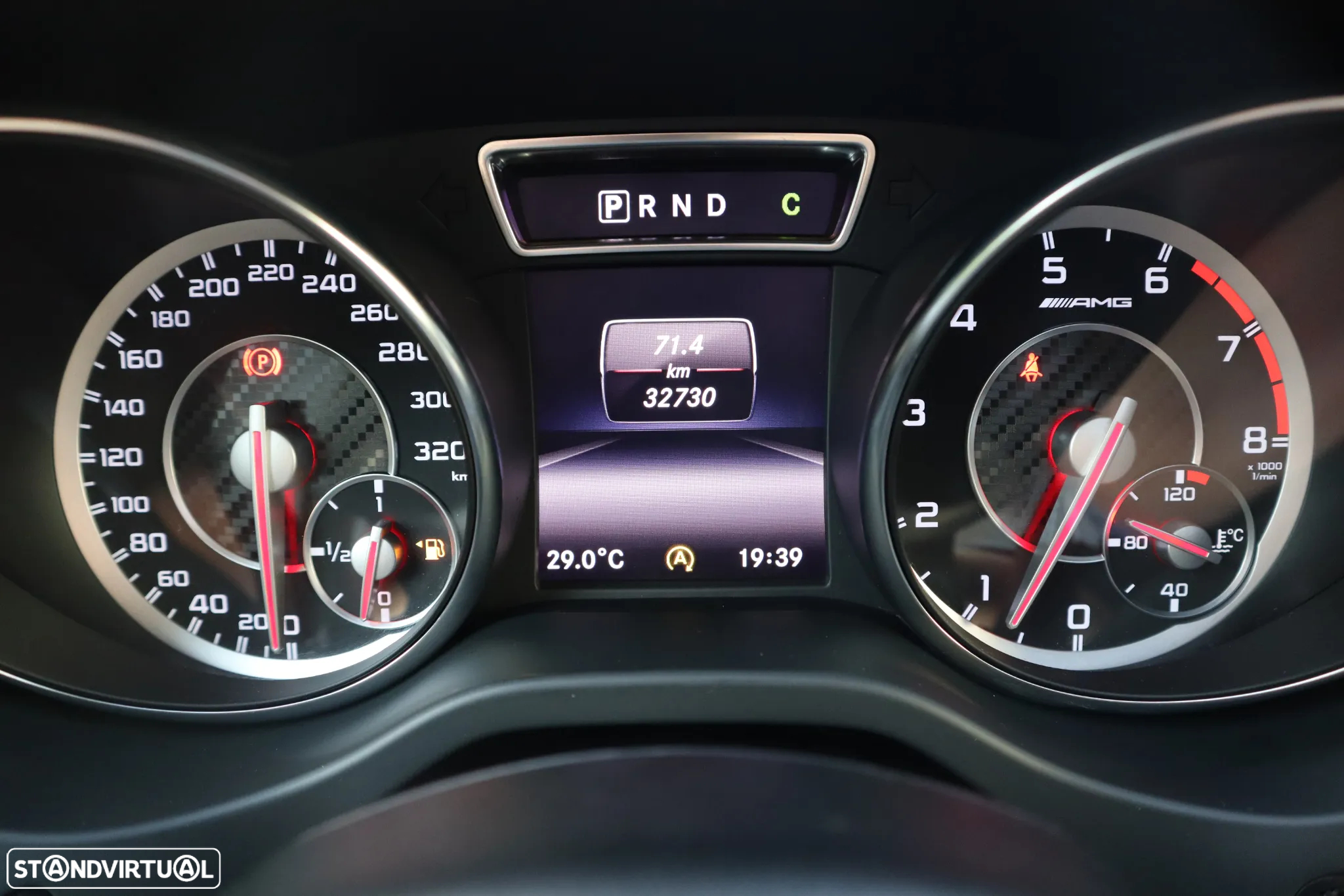Mercedes-Benz GLA 45 AMG 4-Matic - 26