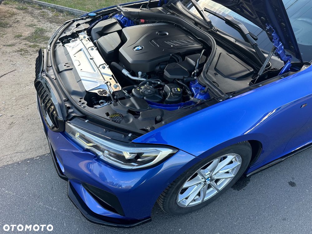 BMW Seria 3 330i M Sport - 26