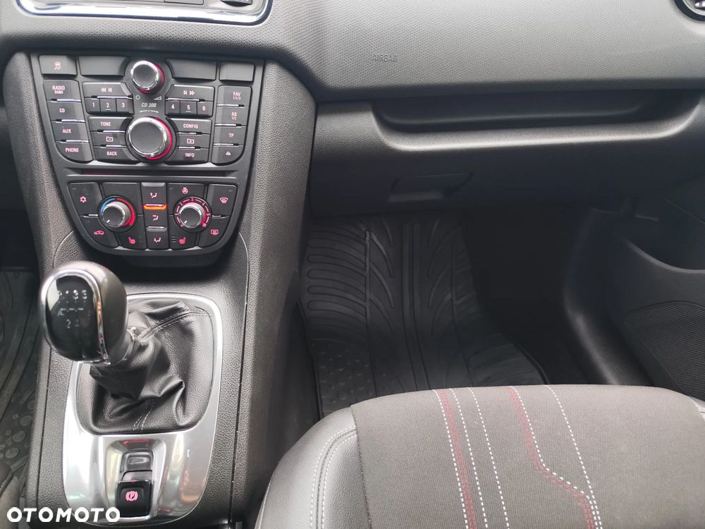 Opel Meriva 1.4 150 Jahre - 16