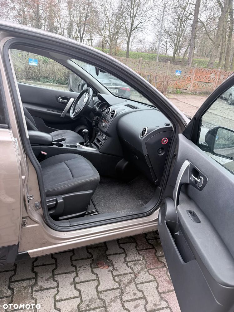 Nissan Qashqai - 13