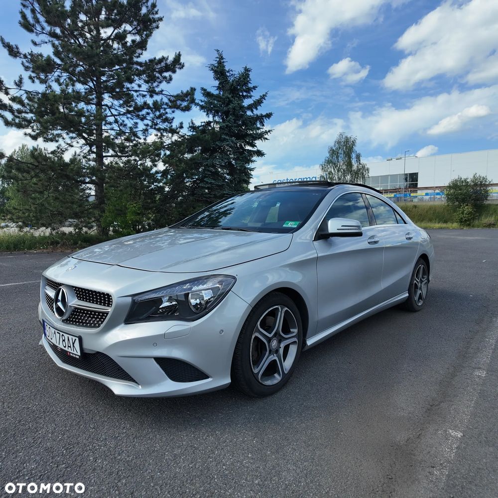 Mercedes-Benz CLA 250 4Matic 7G-DCT - 11