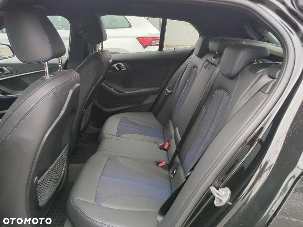 BMW Seria 1 118i M Sport - 5