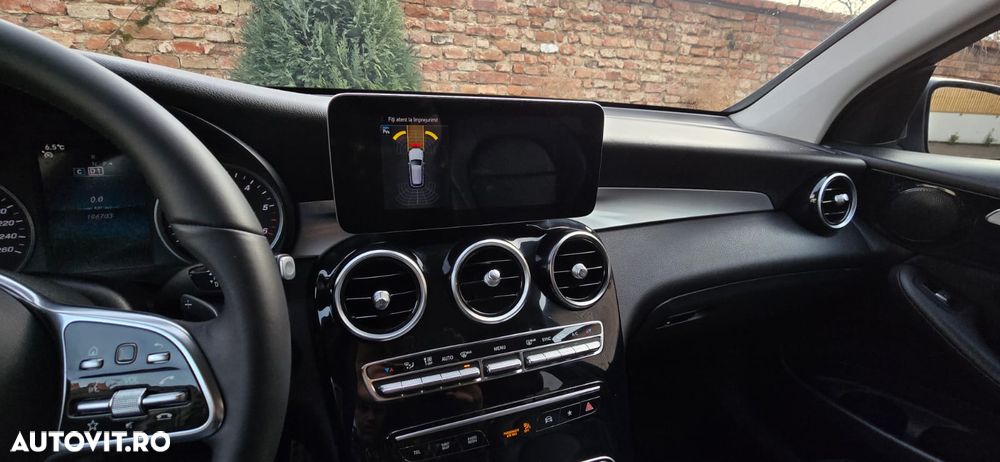 Mercedes-Benz GLC 220 d 4MATIC - 27