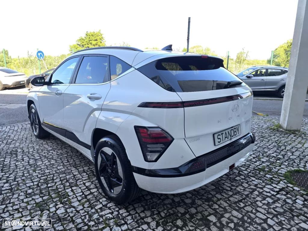 Hyundai Kauai EV 65.4 kWh Vanguard - 4
