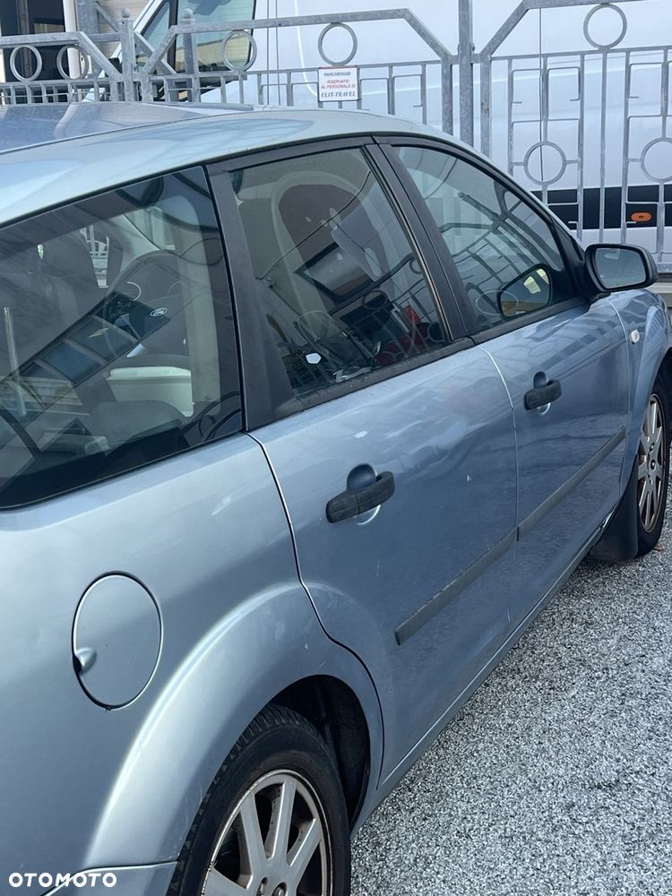 Ford Focus - 4
