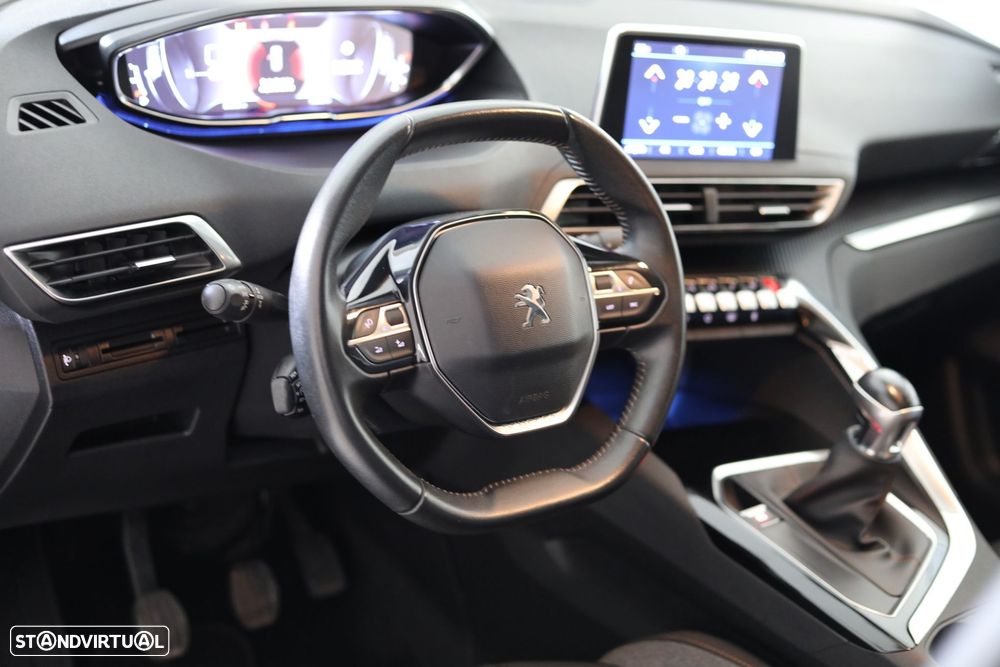 Peugeot 3008 1.5 BlueHDi Active - 9
