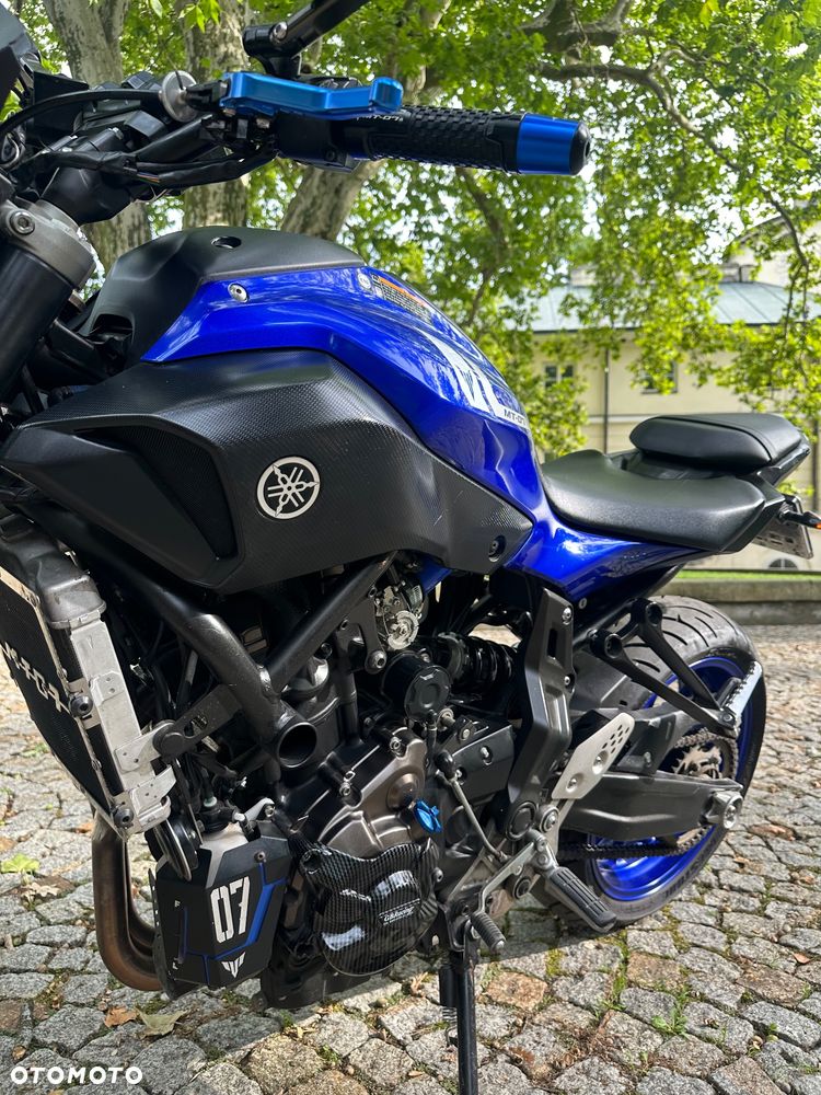 Yamaha MT - 9