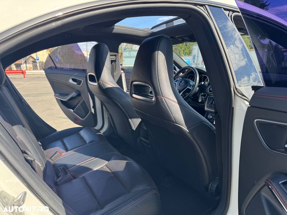 Mercedes-Benz CLA 220 - 9