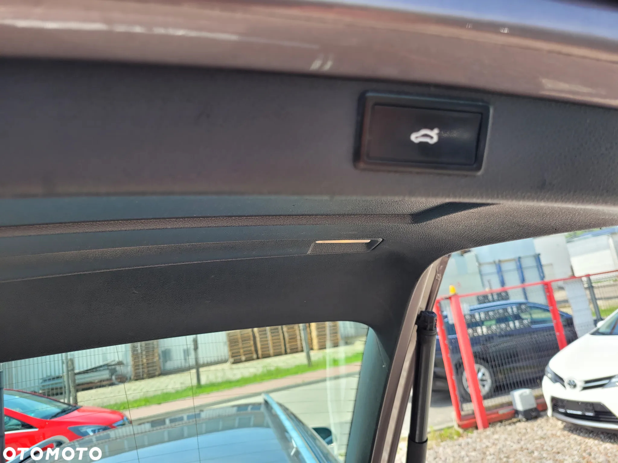 Skoda Superb 2.0 TDI Comfort DSG - 18