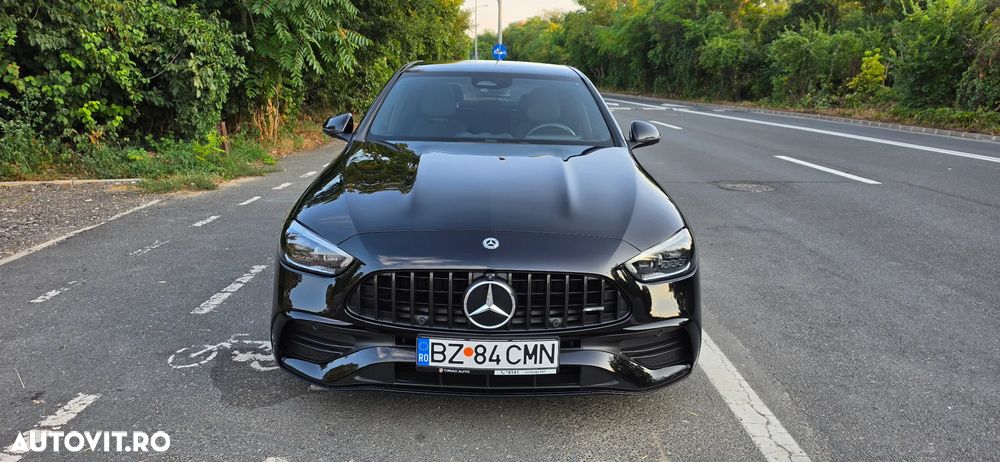 Mercedes-Benz C 300 9G-TRONIC AMG Line - 2