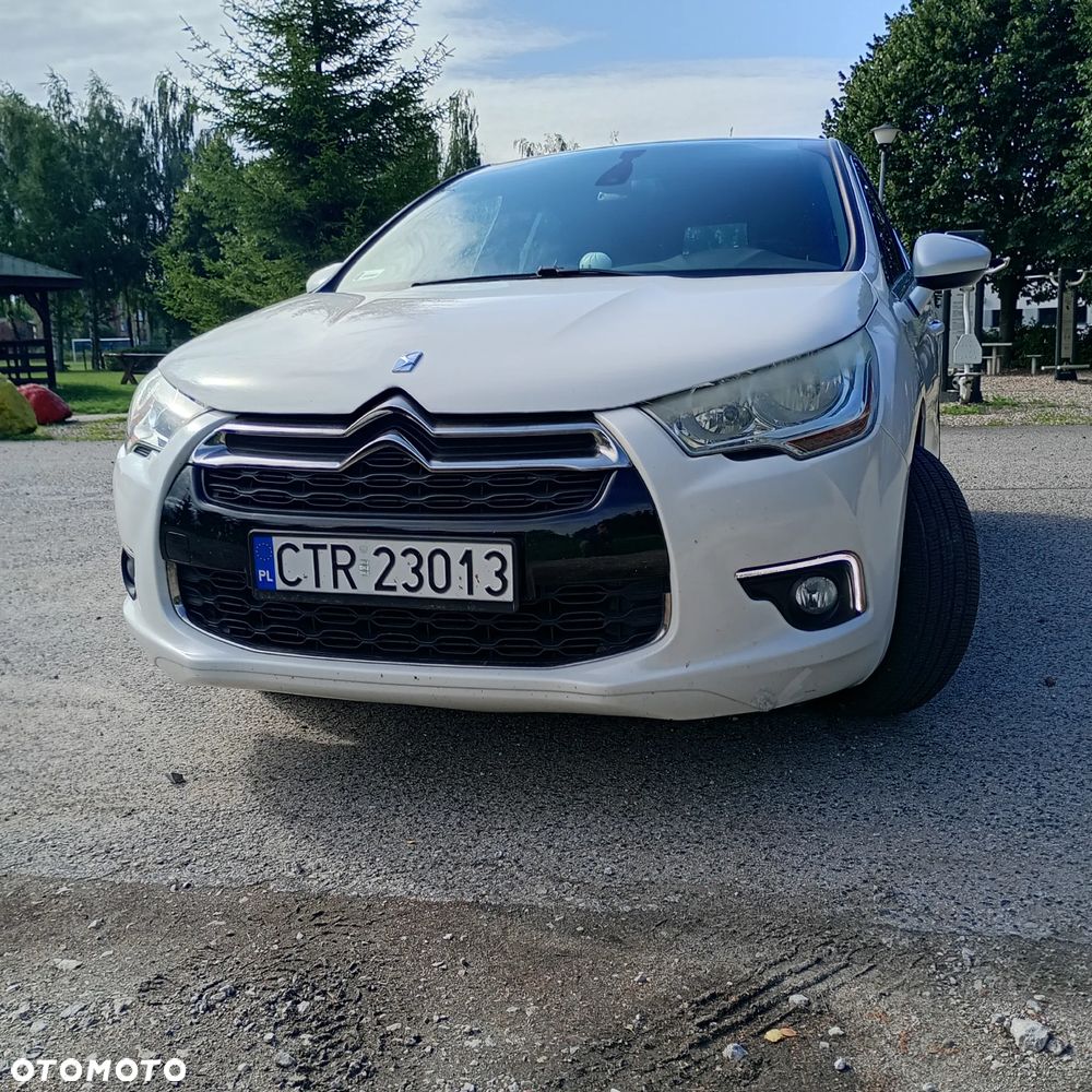 Citroën DS4 e-HDi 115 Chic - 1
