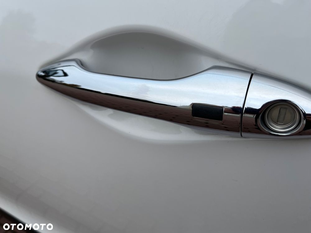 Hyundai ix35 2.0 CRDi 4WD Premium - 32