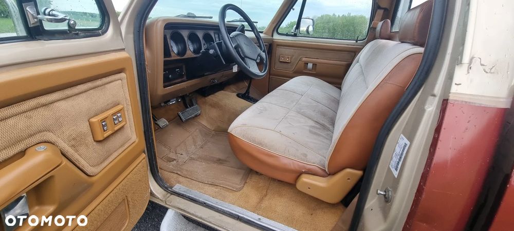 Dodge RAM - 10