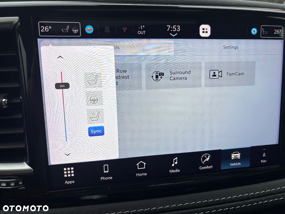 Chrysler Pacifica - 28