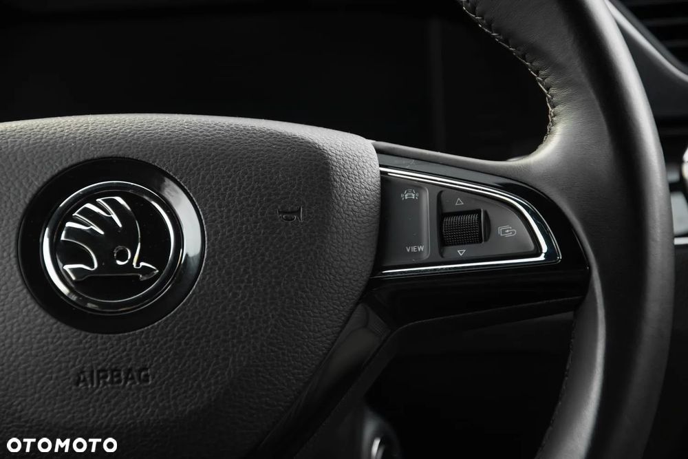 Skoda Superb 2.0 TDI 4x4 DSG L&K - 28