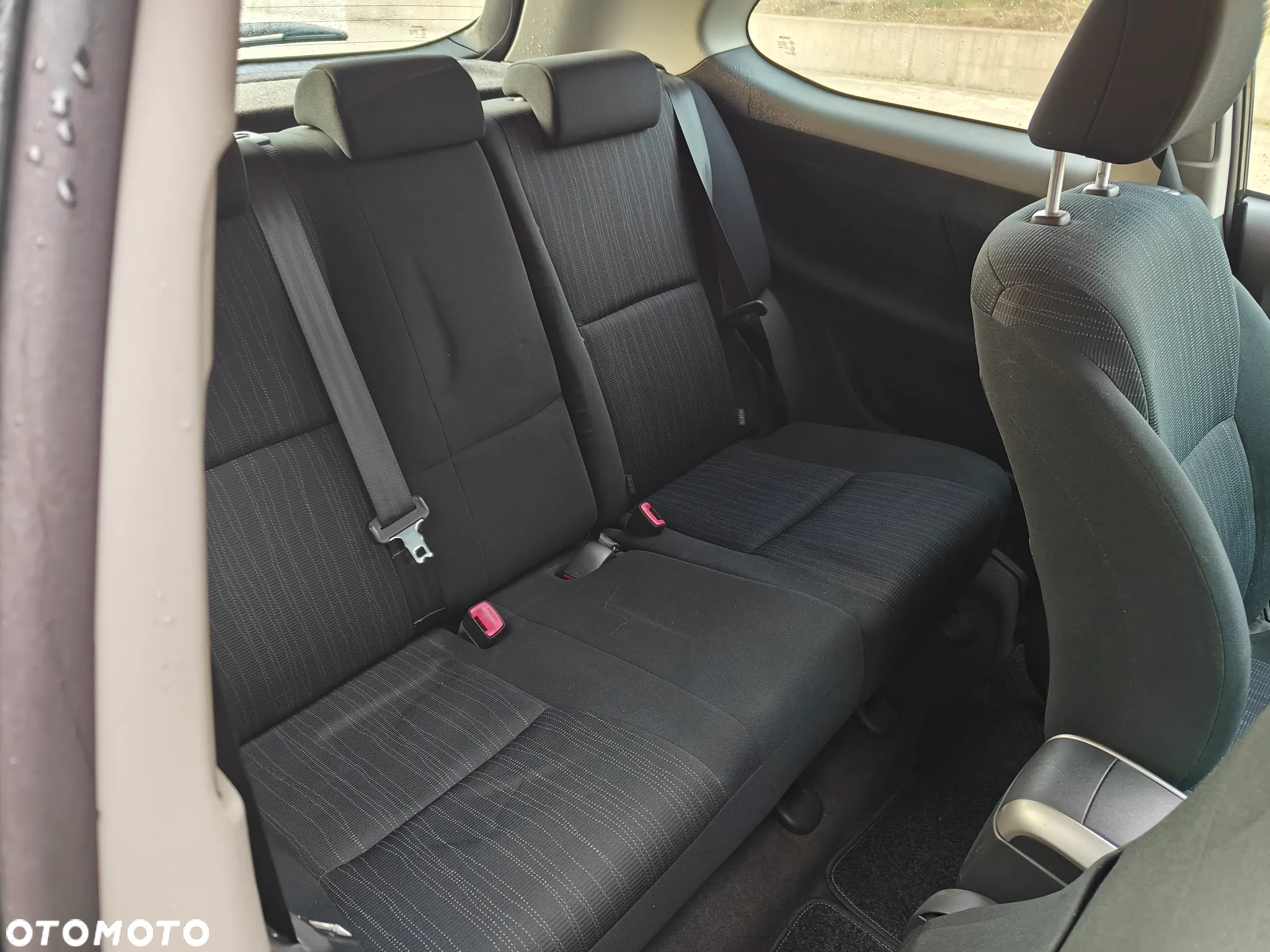 Toyota Auris 1.4 VVT-i - 7