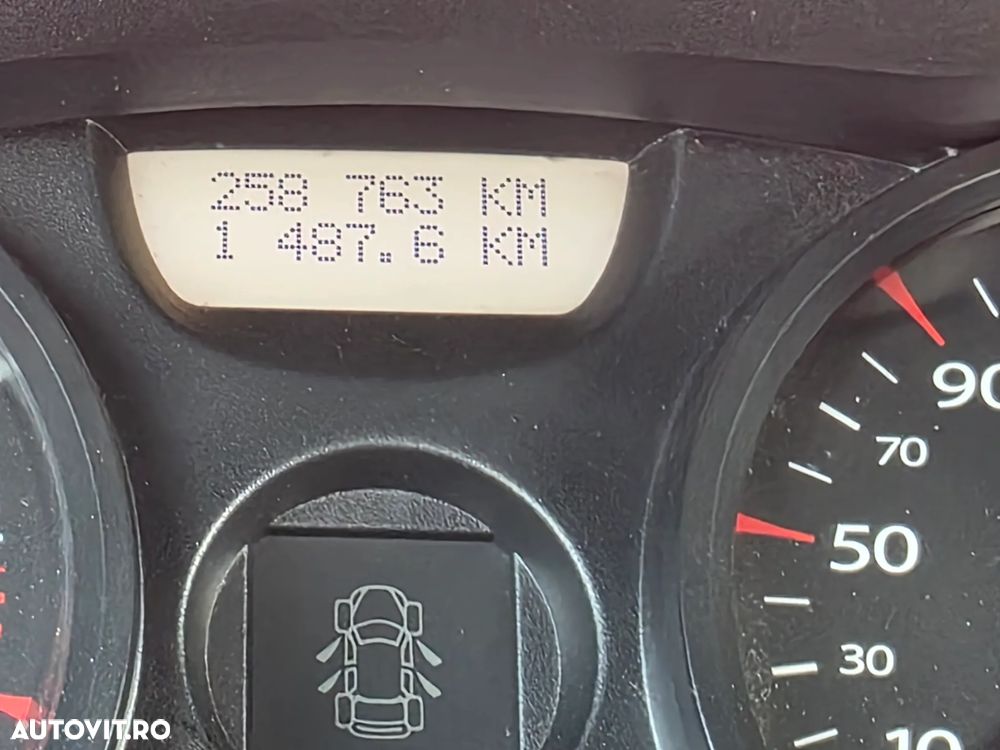 Renault Megane 1.5 dCi FAP Authentique - 10