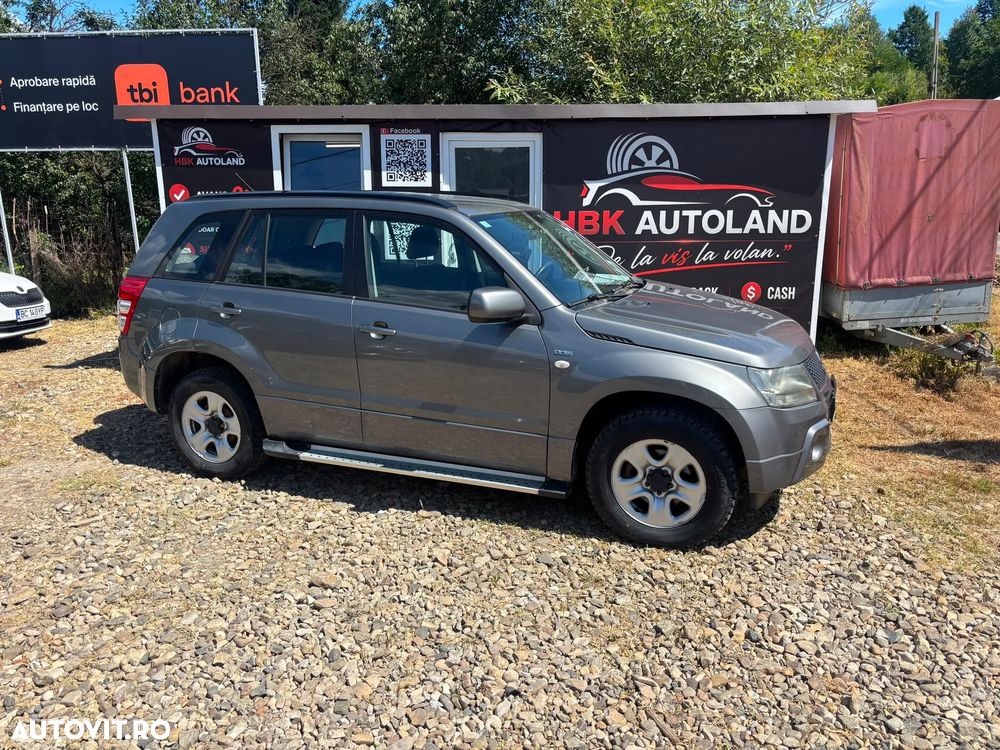 Suzuki Grand Vitara 1.9 DDiS Comfort + DPF Family - 3
