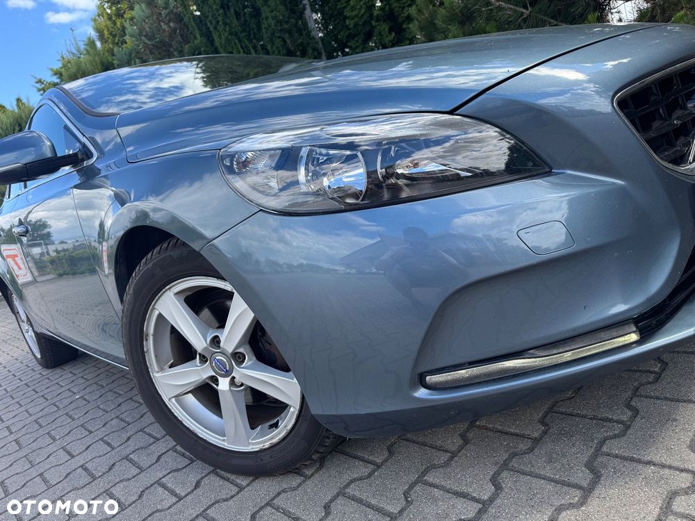 Volvo V40 D2 - 1