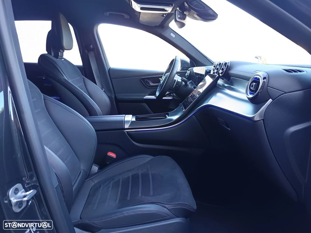 Mercedes-Benz GLC 300 de 4Matic 9G-TRONIC AMG Line - 30