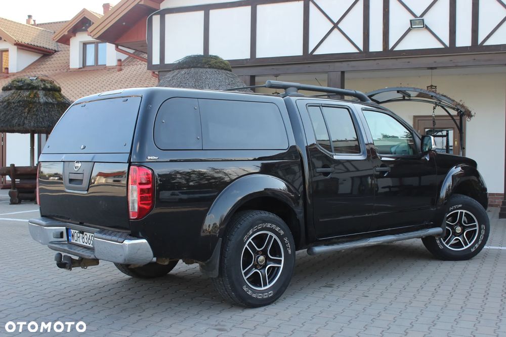 Nissan Navara 2.5 D Platinum - 29