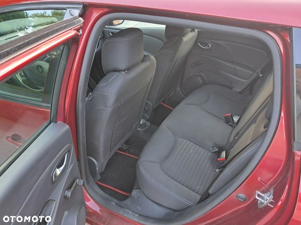 Renault Clio 1.2 16V 75 LIMITED - 17