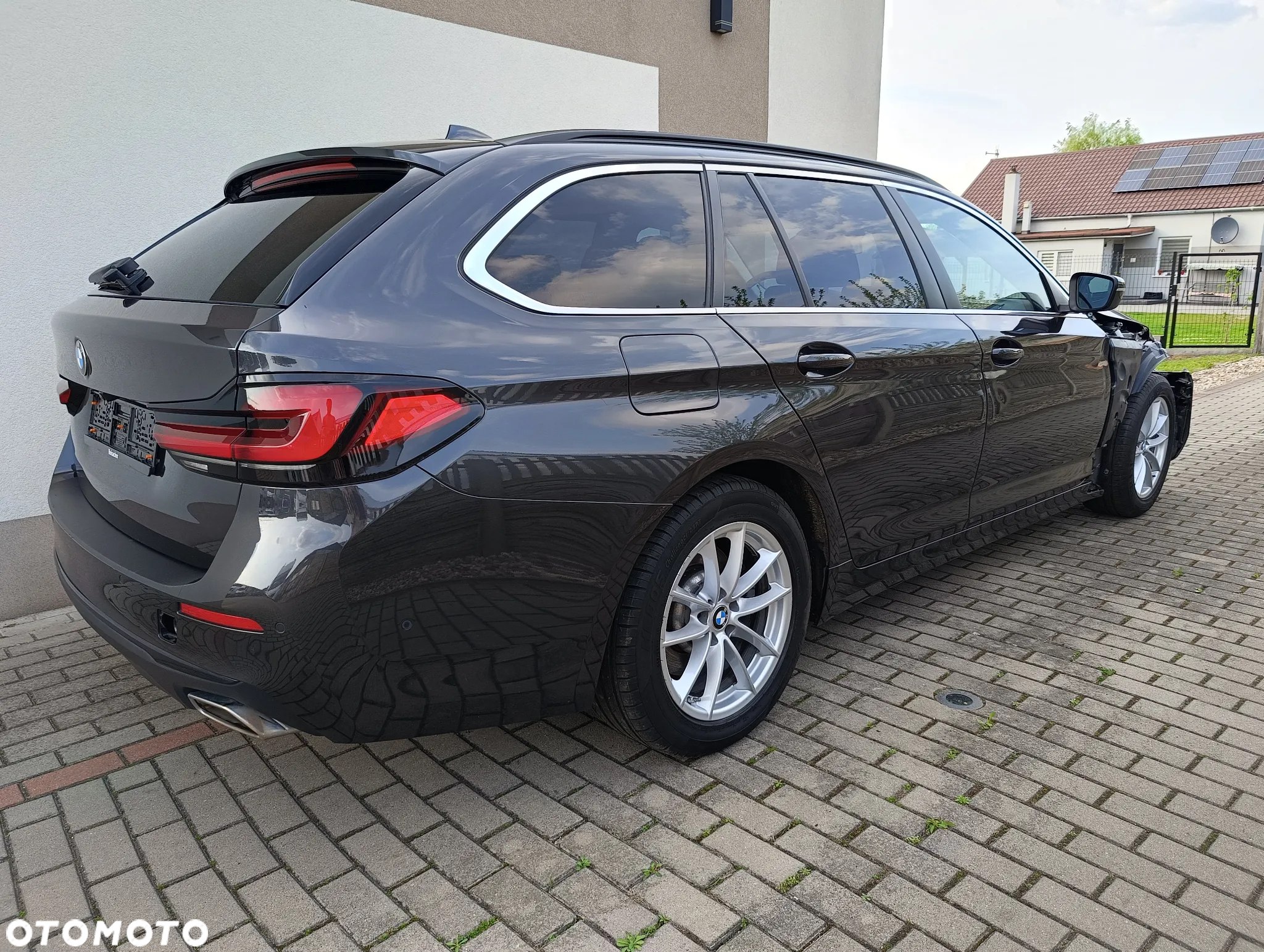BMW Seria 5 520d Touring Sport Line - 16