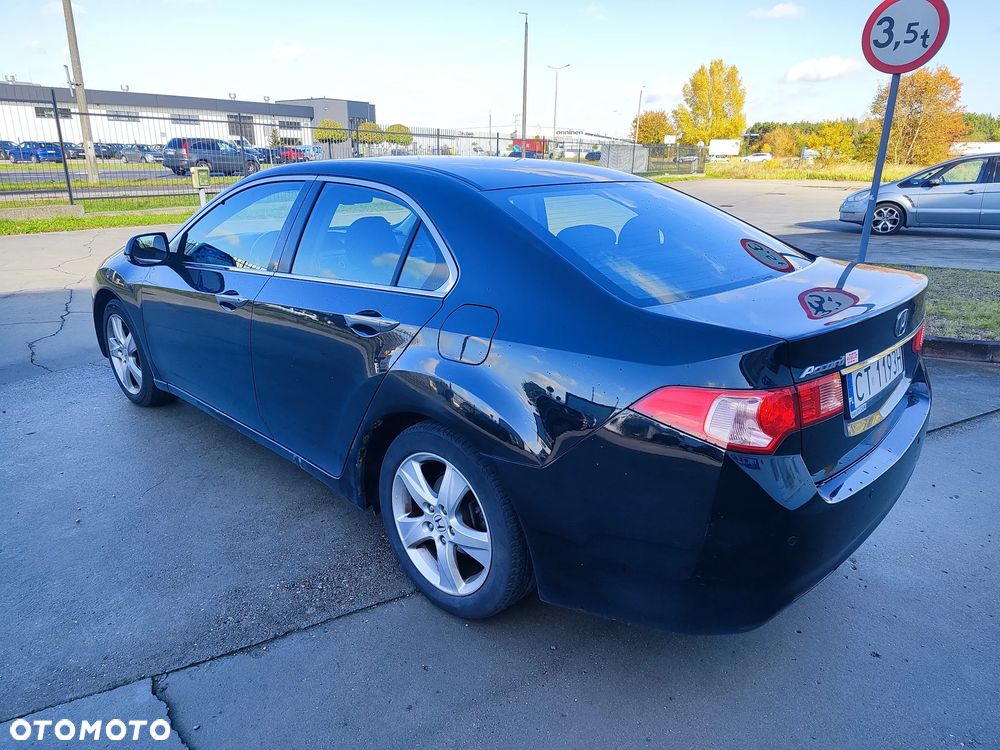 Honda Accord - 8