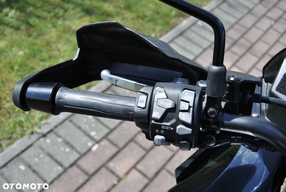 Kawasaki Versys 1000 - 23