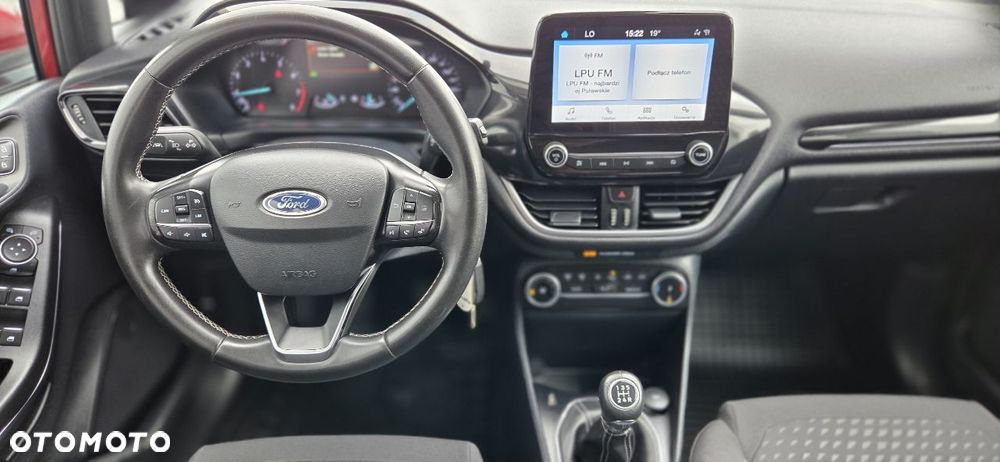 Ford Fiesta 1.1 S&S TITANIUM - 25