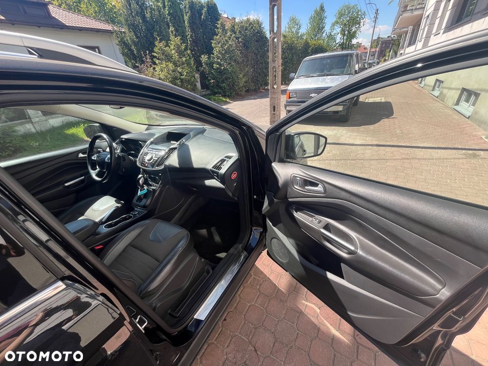 Ford Kuga 2.0 TDCi 4WD Titanium - 17