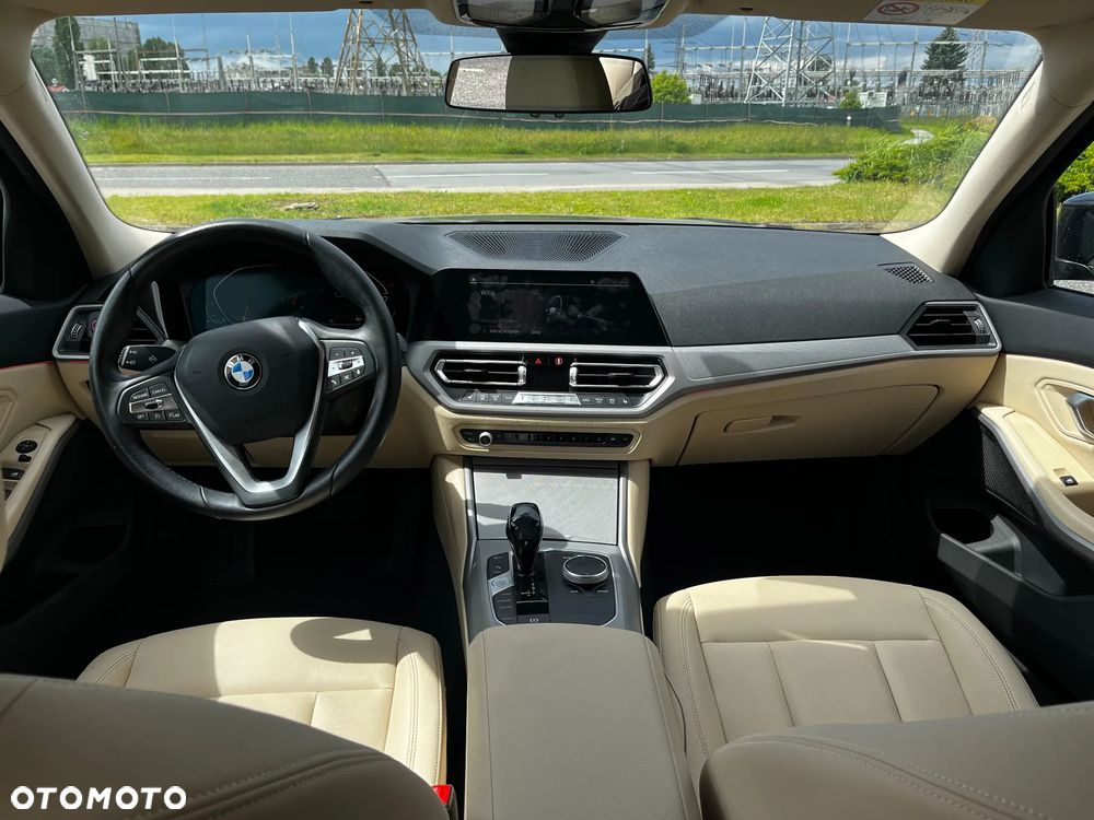 BMW Seria 3 318i Advantage - 6