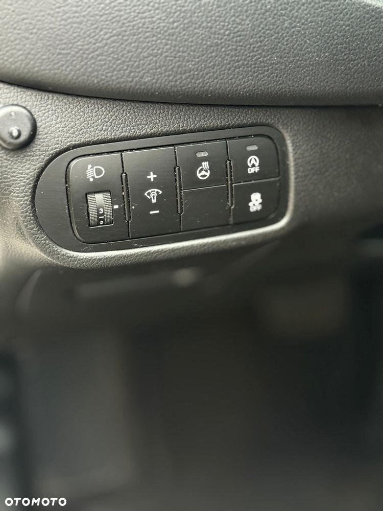 Kia Carens 1.7 CRDi L 7os 7DCT - 7