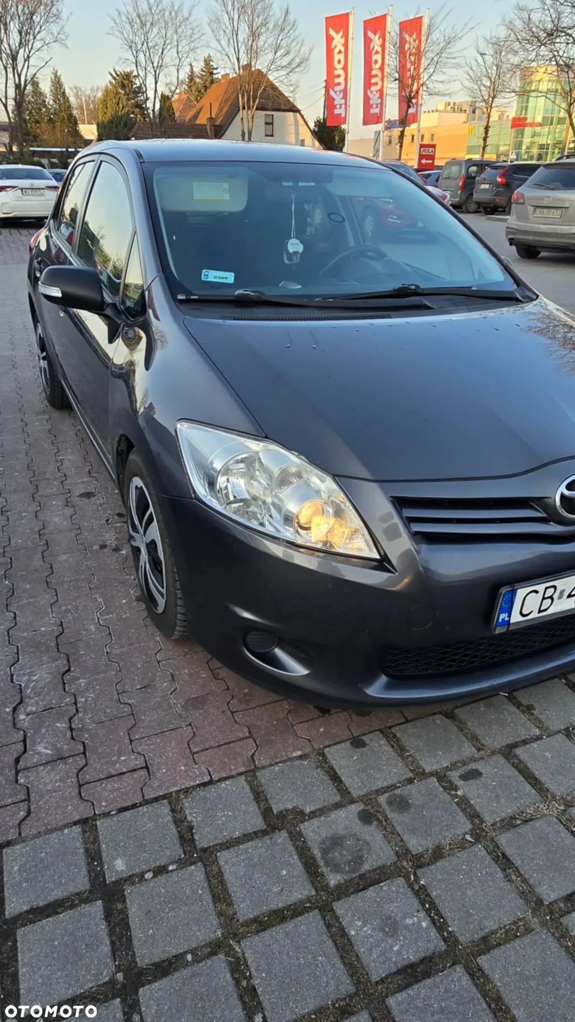 Toyota Auris 1.4 D-4D Luna - 4